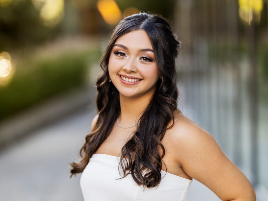 Senior photos in Vancouver Washington and Portland Oregon in summer