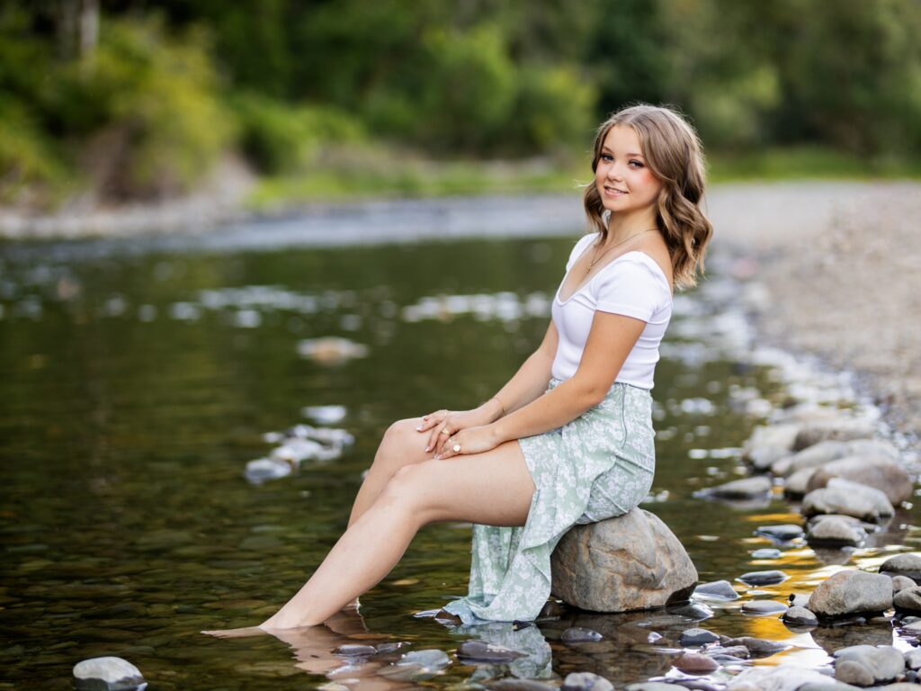 Senior photos in Vancouver Washington and Portland Oregon in summer