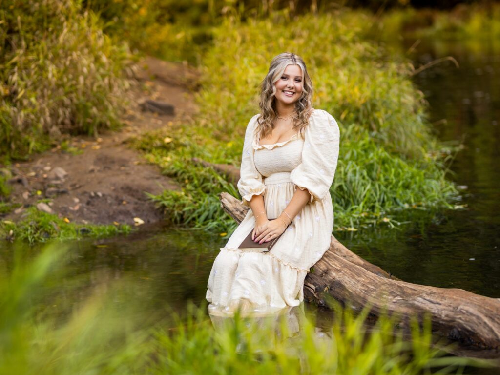 Senior photos in Vancouver Washington and Portland Oregon in the fall