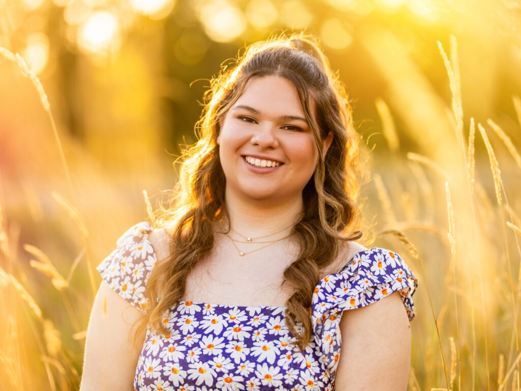 Senior photos in Vancouver Washington and Portland Oregon in summer