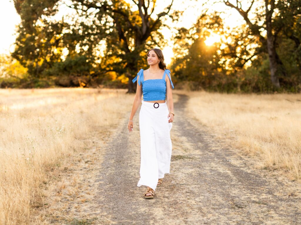 Senior photos in Vancouver Washington and Portland Oregon in summer