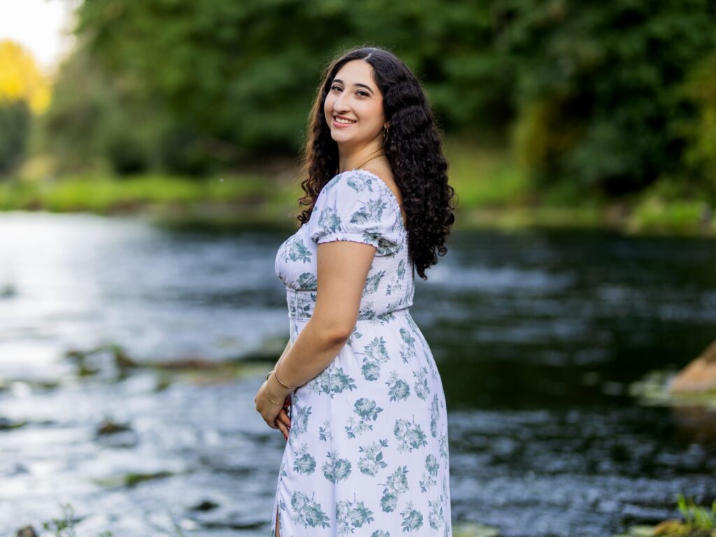 Senior photos in Vancouver Washington and Portland Oregon in summer